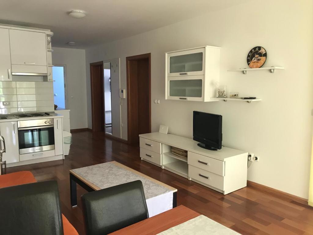 Apartment Biokovo Makarska Eksteriør bilde